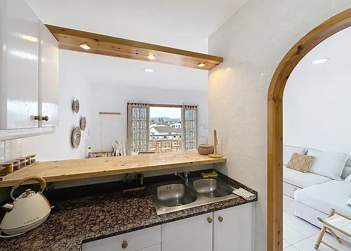 Con Piscina Ss20 فورنيلس